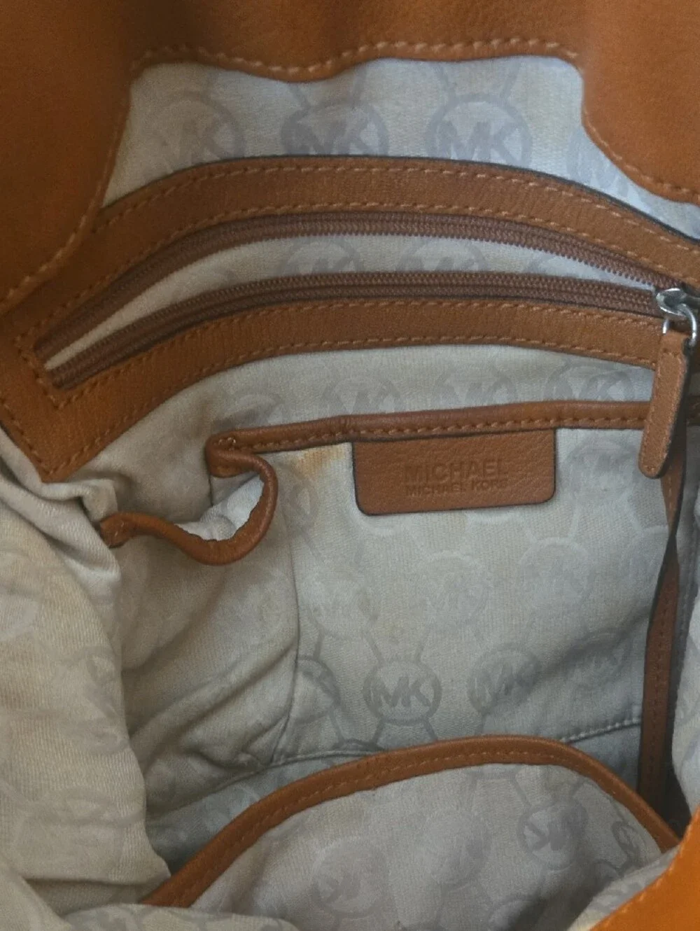 Michael Kors classic michael